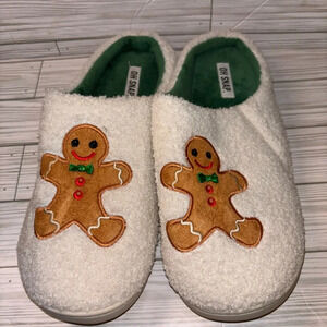 Oh Snap Gingerbread Christmas Slippers - size 13